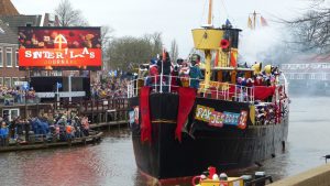 Lees meer over het artikel Sinterklaasintocht dikke ton boven budget