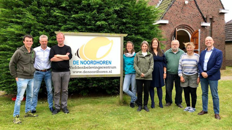 Kamerleden in gesprek met S!N over gaswinning.