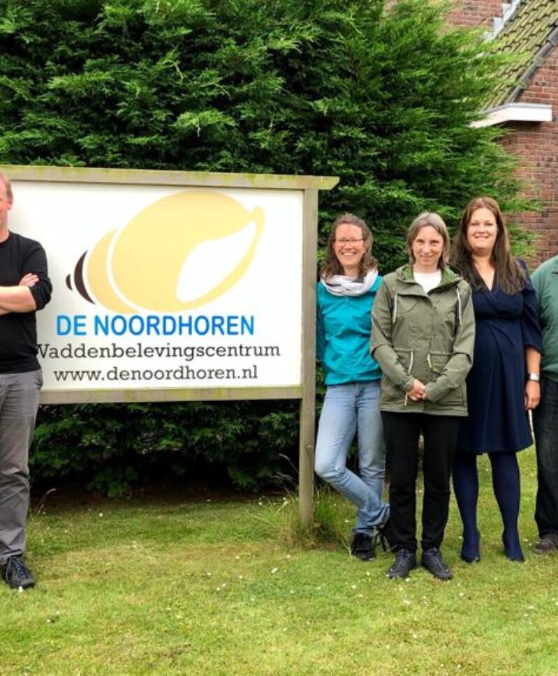 Kamerleden in gesprek met S!N over gaswinning.