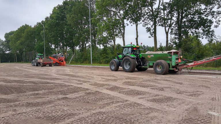 Renovatie B-veld en subsidie veldverlichting vv Friese Boys