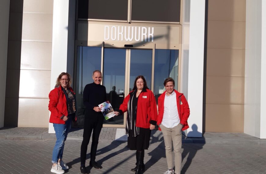 S!N bezoekt Dokwurk