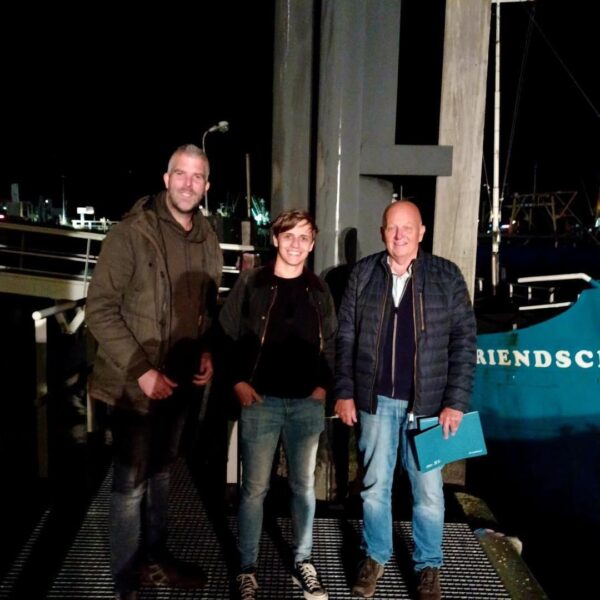 Werkbezoek op het schip Blijdschap in de haven van Lauwersoog