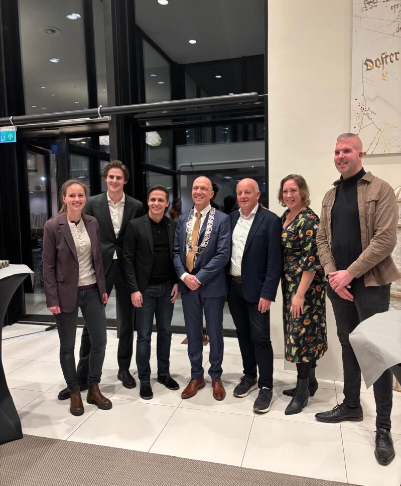 Installatie en beëdiging Jouke Douwe de Vries als burgemeester Achtkarspelen!