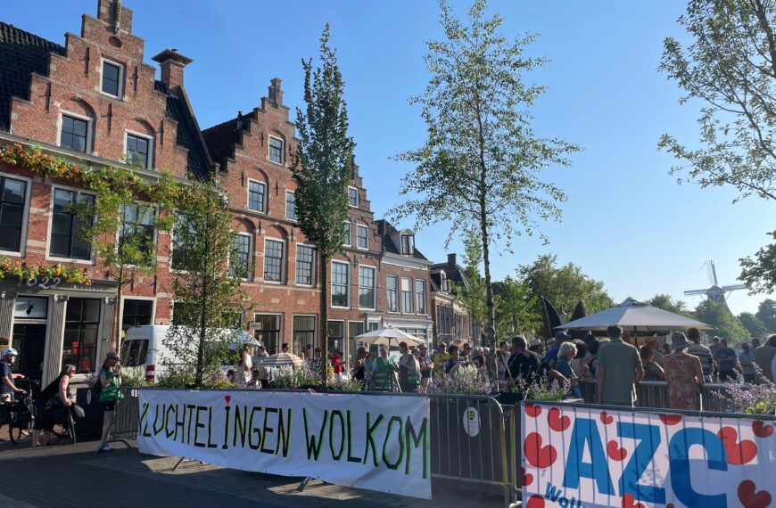 “Er is nog zomer en genoeg” (welkomstactie vluchtelingen)